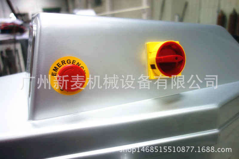 广州新麦供应 双动双速电脑控制面板和面机3包粉打粉机商用搅拌机