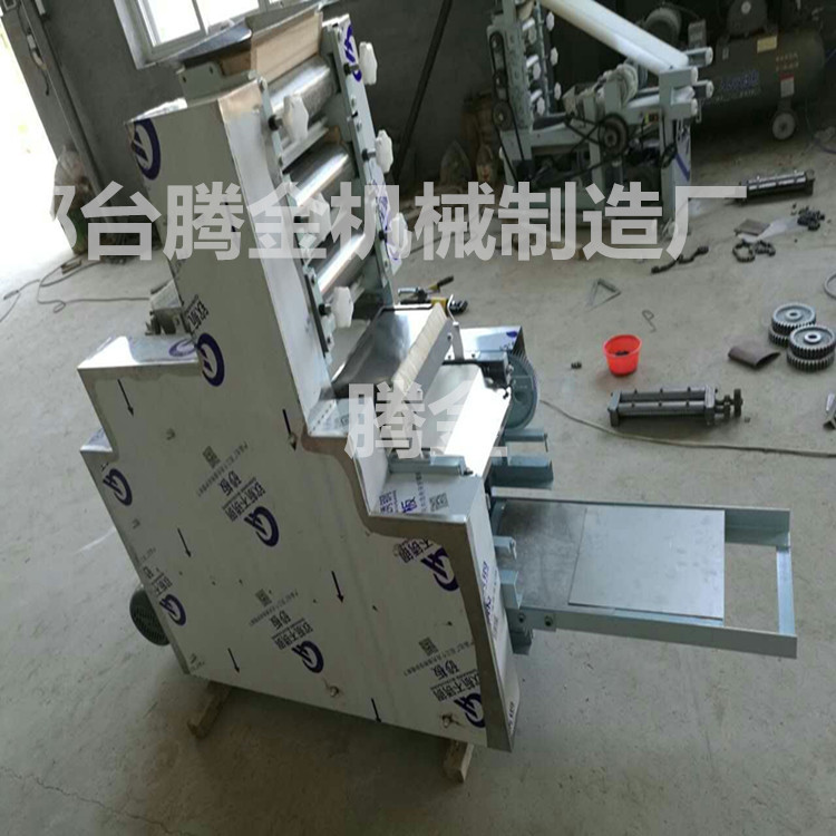 厂家订做商用全自动饺子皮薯片机大型仿手工混沌皮面条机一体机