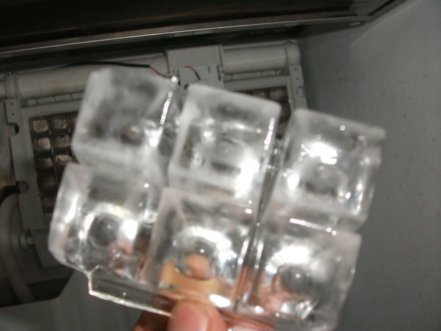 厂家制冰机 商用 方形冰块制冰机 奶茶店饮品店设备1343B