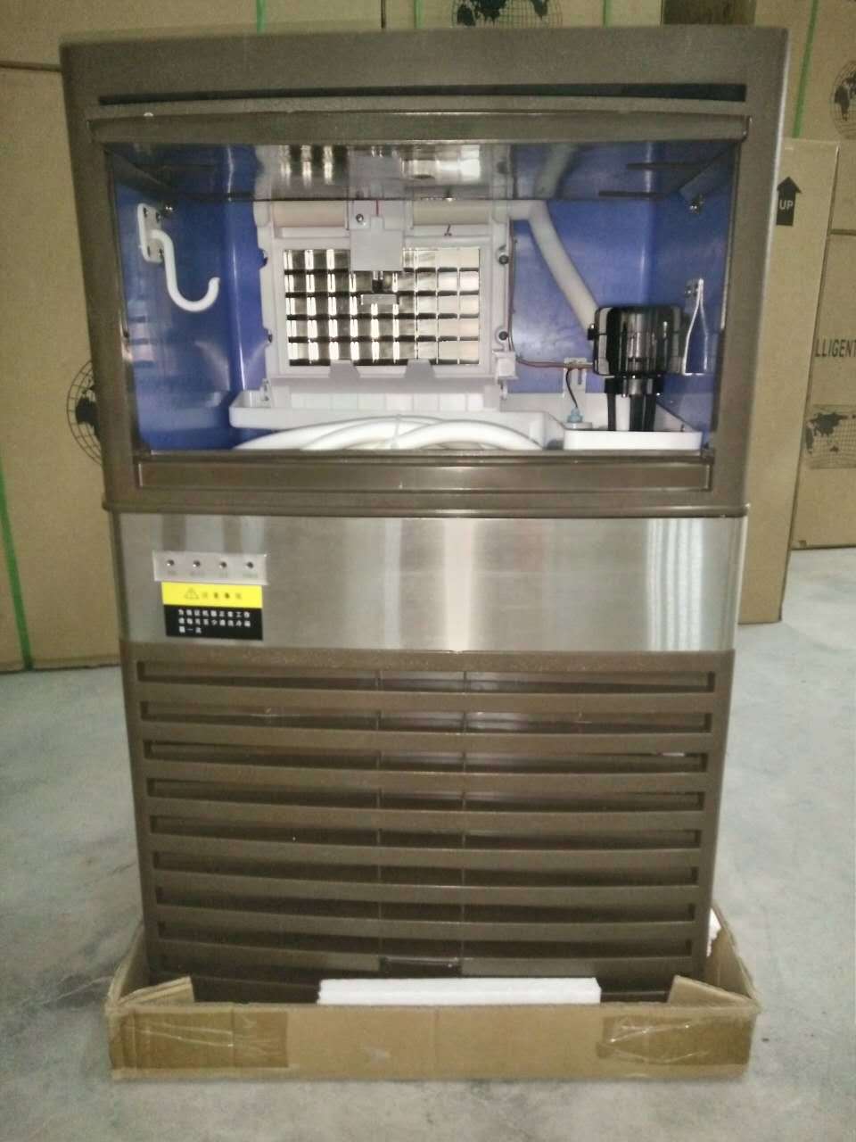商用的小型制冰机 餐饮店 奶茶店制冰机 日产25kg 工厂直销