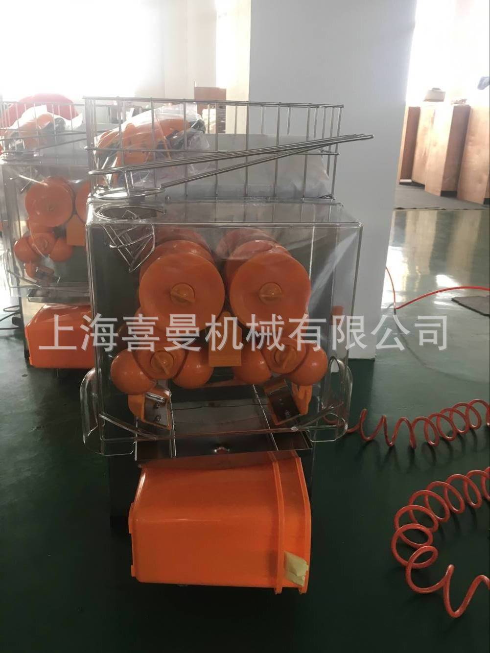 .橙子榨汁器 电动 商用鲜橙榨汁机 现榨橙汁人工贩卖机 