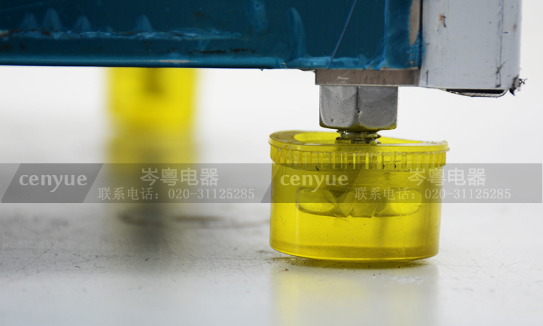 宇雪RB1116A 商用单缸台式甜筒机 不锈钢软式冰淇淋机