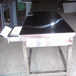 供应不锈钢桌子，不锈钢台子，工作台，操作台，不锈钢工作台面