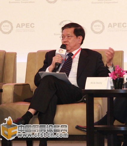 原外经贸部首席谈判代表、副部长龙永图：中美应加强合作为全球经济复苏提供动力